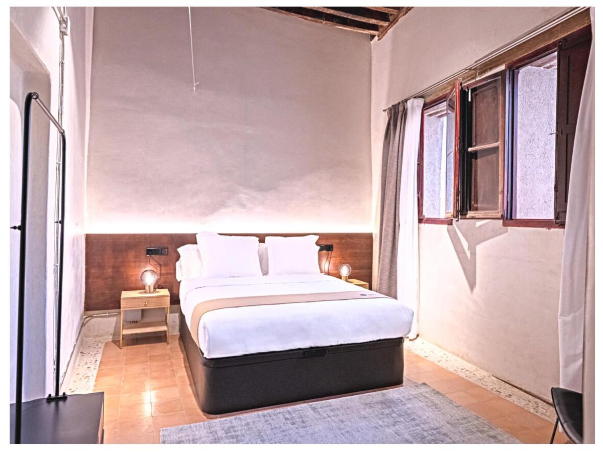 Casa Palacio Rodrigo De La Fuente By Principe David - Seis Apartamentos De Lujo - Tolède Extérieur photo