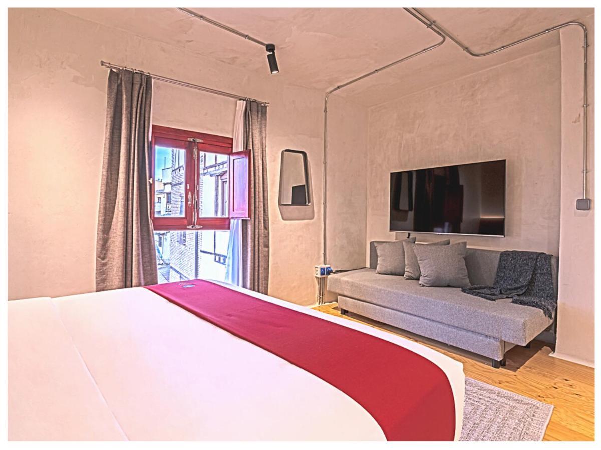 Casa Palacio Rodrigo De La Fuente By Principe David - Seis Apartamentos De Lujo - Tolède Extérieur photo